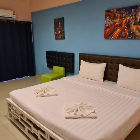 2Bedtel Hotel Банкок Екстериор снимка